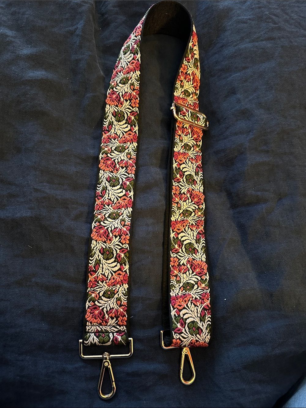 Embroidered Floral Adjustable Bag Strap in Red & Green